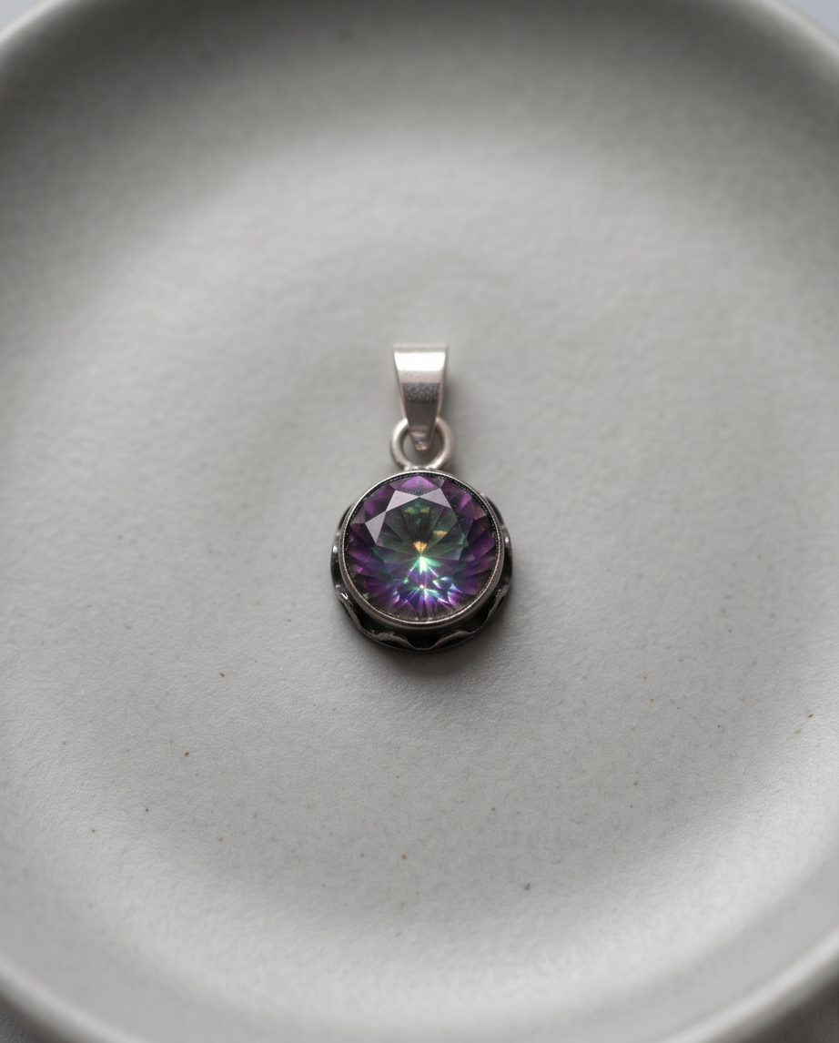 Ciondolo Sailor Jupiter in Fluorite