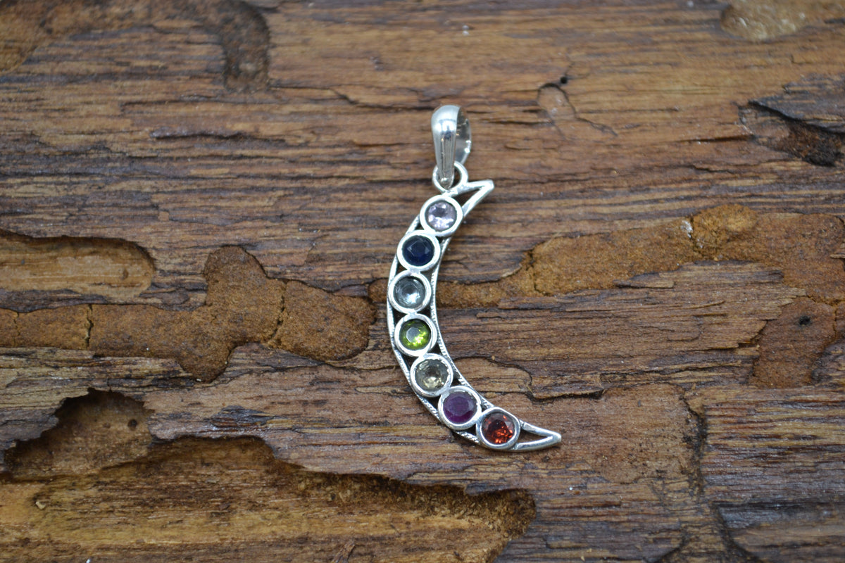 Pendente Luna dei 7 chakra