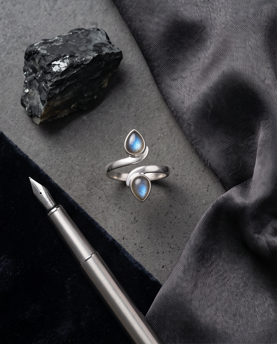 Anello Doppia Goccia in Labradorite