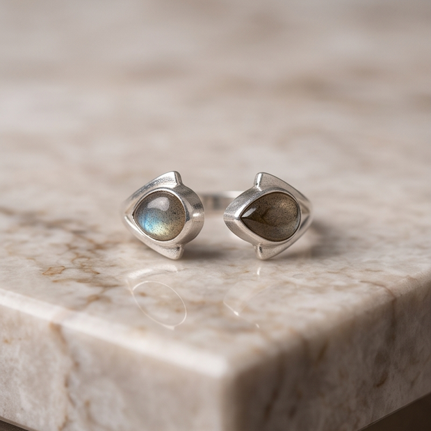 Anello Eleganza in Labradorite